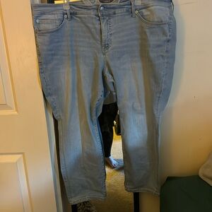Torrid Short Light wash